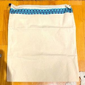 Tory Burch Purse Shoe Canvas Duster Drawstring Side LOGO Pull Bag Cinch …